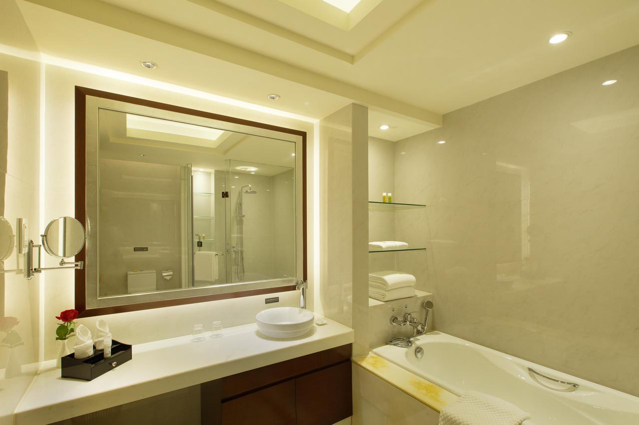 Leeden Jingxi Hotel Guangzhou Exterior photo